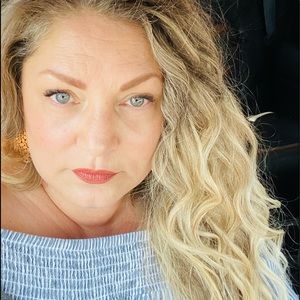 Meet your Posher, Shirley